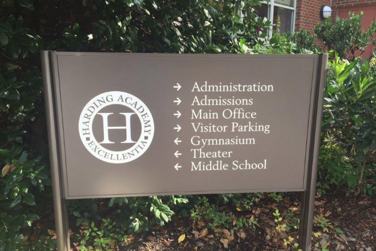 environmental-signage-and-graphics-packages blog image 1.resized 774x517